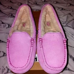 Pink Uggs